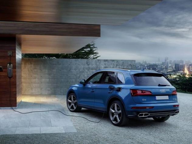 AUDI Q5 50 TFSI e quattro S tronic Tetto panoramico rif. 24170339