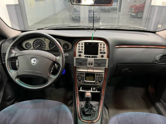 Lancia Lybra 1.8i 16v - Foto 5