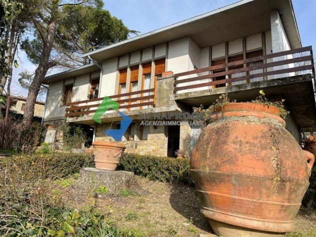 Villa indipendente con giardino a due passi dal Centro storico di Castellina in Chianti (Si). - Foto 14