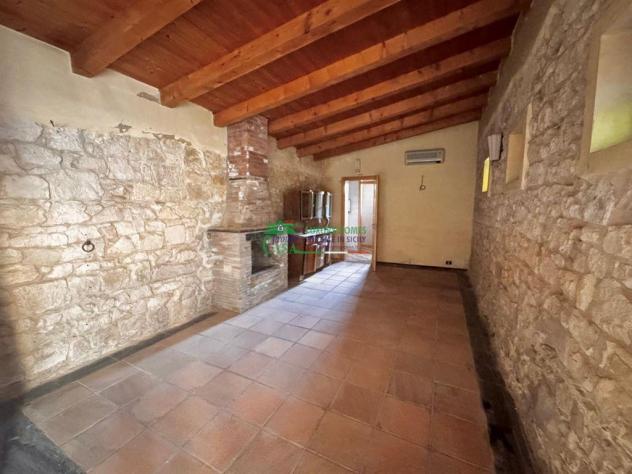 RIF. 9743 - Casale in pietra con Baglio - Foto 9