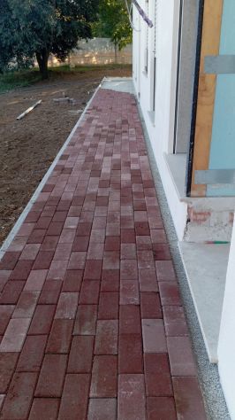 RISTRUTTURAZIONI COMPLETE - LAVORI EDILI, MURATORE, IDRAULICA, PITTURA ETC… - Foto 2