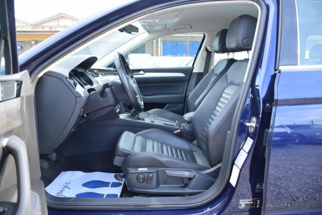 VOLKSWAGEN Passat Variant SW EXECUTIVE FULL 2.0TDI 150CV 6M - PELLE - NAVI - SENSORI - CRUISE AD - BT - ADAS - IVA DETRAIBILE - Foto 6