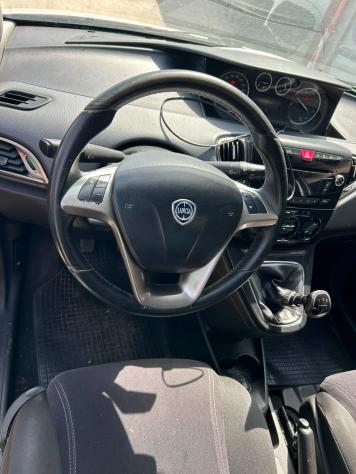 Lancia Ypsilon 1.3 MJT 16V 95 CV 5 porte S&S Gold P.S. VISTA E PIACIUTA - Foto 6