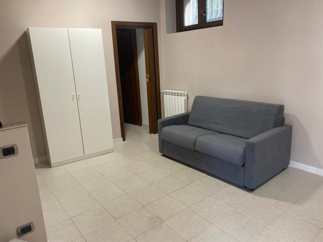 cs - nuovo molocale indipendente - arredato con posto coperto per moto - lavanderia - Foto 9