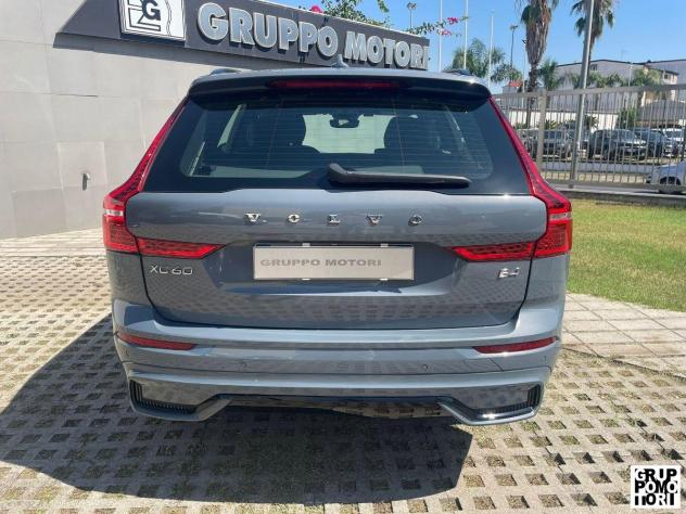 VOLVO - XC60 - B4 AWD Geartronic R-design - Foto 6