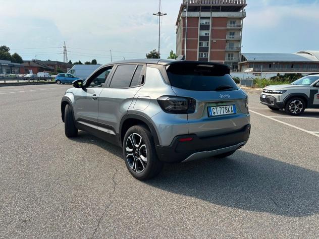 Jeep Avenger 1.2 Turbo 100cv Summit FWD - Foto 4