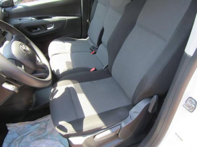 Toyota Proace City 1.5D 100 CV Furgone Comfort 3 Posti Euro 6d-Temp - Foto 5