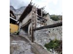208/2024 2 BS - magazzino/deposito a corte siti nel centro storico di erbanno