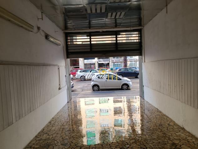 NEGOZIO di 1 vani e di 35 mq (FIRENZE - Firenze) rif. ABA/371