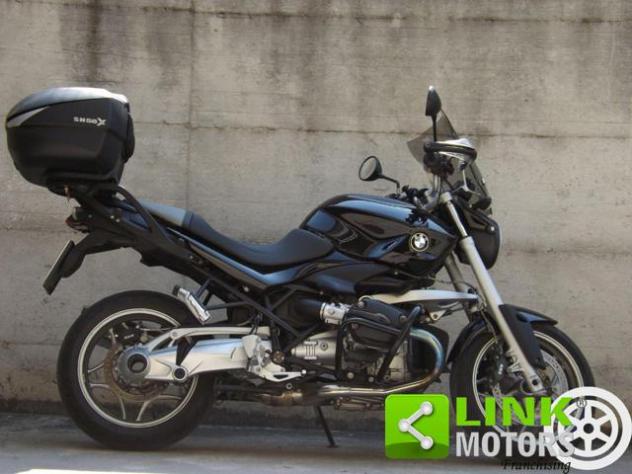 BMW R 1200 R anno 2008 con valigie laterali BMW originali