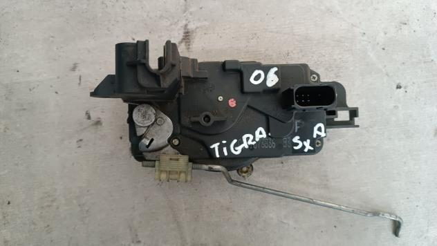 SERRATURA ANTERIORE SINISTRA OPEL Tigra TwinTop (0309)