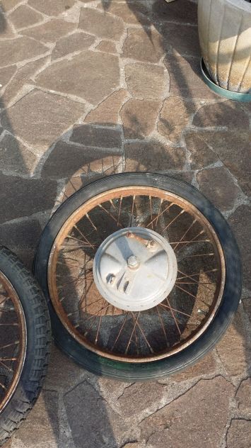 moto bartali d'epoca 160 cerchi originali marchiati - Foto 2