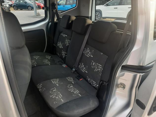 FIAT QUBO 1.4 8V 77 CV Dynamic Natural Power - Foto 10