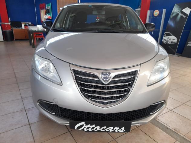Lancia Ypsilon 1.2 69 CV 5 porte S&S Platinum - Foto 3