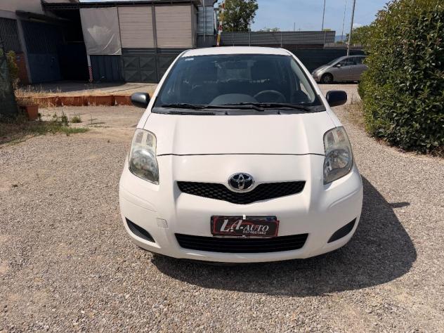 TOYOTA - Yaris 1.0 Now 5p my10 - Foto 2