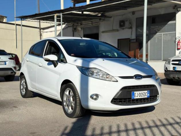 FORD Fiesta 1.6 TDCi 95 CV 5p. Titanium NUOVA! rif. 24199323 - Foto 3
