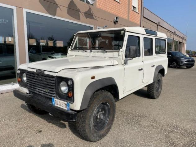 LAND ROVER Defender Defender 110 2.5 Td5 cat S.W. SE rif. 22641688 - Foto 4