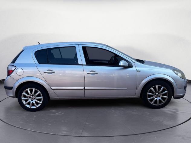 Opel Astra Astra 5p 1.6 twinport Cosmo GPL - OK NEOPATENTATI - NON RICONDIZIONATA - ESENTE BOLLO 2027 - Foto 5