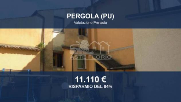 Immobile in asta di 169 m² con più di 5 locali in vendita a Pergola