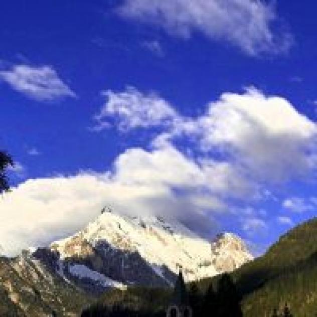 Hotel Tyrol S.a.s. di Soraruf Michele e Riccardo