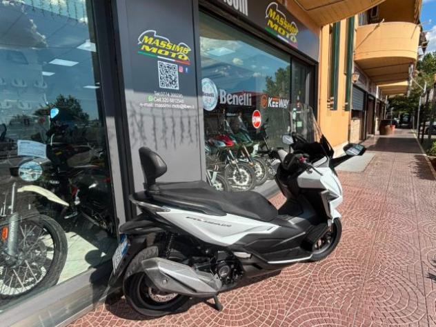 HONDA Forza 350 TUTTO INCLUSO ANCHE PASSAGGIO! MINI RATE rif. 23996014 - Foto 4