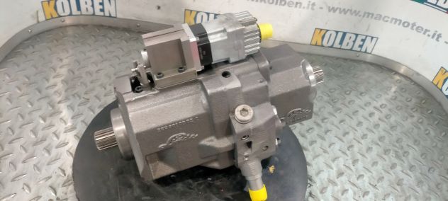 Motopompa per trattore New Holland TN65D - Foto 4