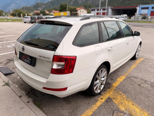 Skoda Octavia 1.6 TDI CR 105 CV DSG Elegance - Foto 7