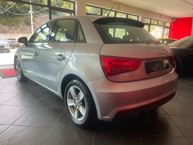 AUDI A1 SPTB 1.4TDI ULTRA 90cv - Foto 4