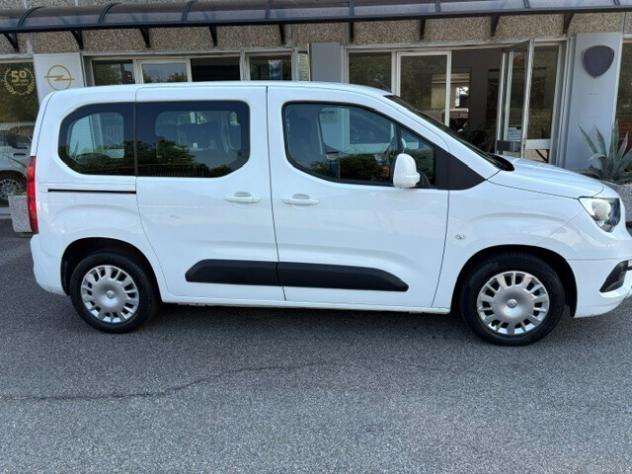 Opel Combo Life 1.2 110 CV S&S MT6 Advance - Foto 4