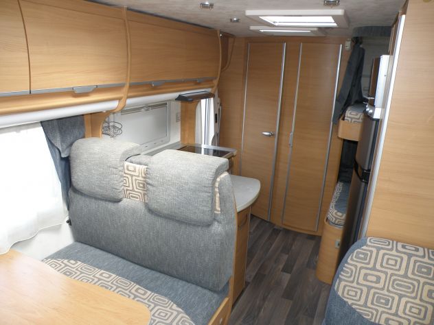 CAMPER MANSARDATO MOBILVETTA IDEALE PER FAMIGLIE - Foto 4