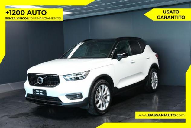 VOLVO XC40 B4 197AWD Geartronic R-design rif. 24059054