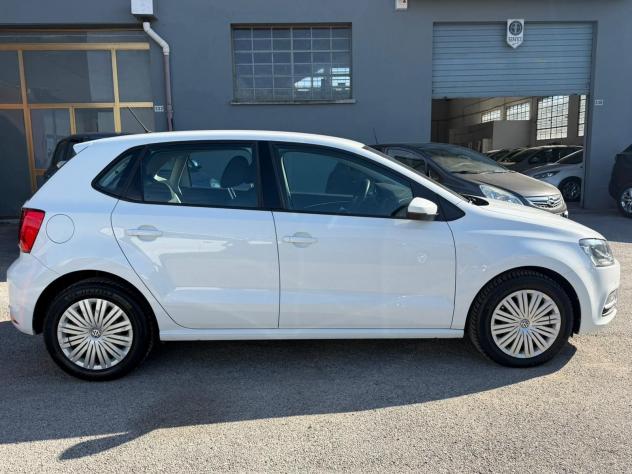 Volkswagen Polo 1.4 TDI 75cv Comfortline - Foto 5