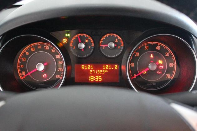 FIAT - Punto Evo - 1.3 Mjt 75CV DPF 5p. S&S Dyn. - Foto 9