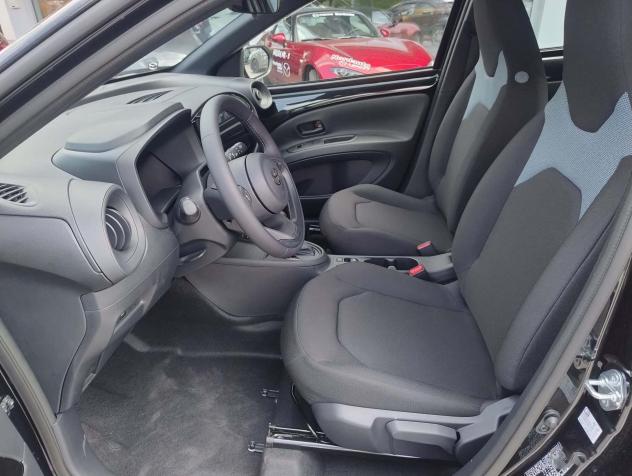Toyota Aygo X 1.5 HYBRID 115 CVT - Foto 7