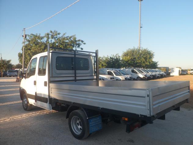 Iveco Daily 35c15 doppia cabina cassone fisso - Foto 6
