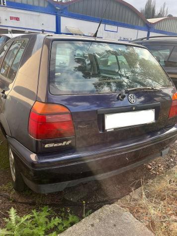 Vari pezzi di ricambio VOLKSWAGEN GOLF III - Foto 2