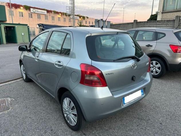 TOYOTA Yaris 1.3 5 porte Sol *OK NEOPATENTATI* *FINANZIABILE* rif. 24228106 - Foto 3