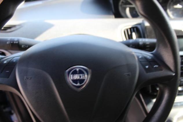 LANCIA Ypsilon 1.0 FireFly 5 porte S&S Hybrid Silver rif. 23999332 - Foto 9