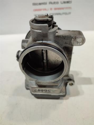 CORPO FARFALLATO DACIA Duster 1° Serie 408239822001 8200063652 K4M642 benzina 1598 (1017) - Foto 3