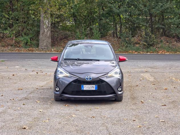 Toyota Yaris 1.5 Hybrid 5 porte Business E6 Automatico NEO 2018 - Foto 2