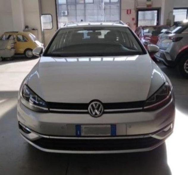VOLKSWAGEN Golf Variant 2.0 TDI DSG Business rif. 23816616