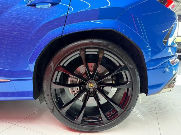 Lamborghini Urus 4.0 650Cv IVA DEDUCIBILE FULL OPTIONAL TETTO - Foto 9
