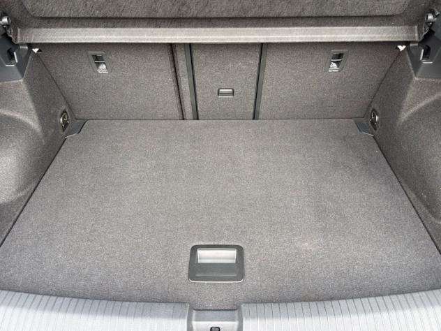 Volkswagen T-Roc 1.0 TSI R-Line - Foto 9