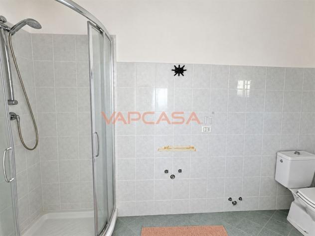 CASA SEMINDIPENDENTE IN CORTE – IDEALE PER INVESTIMENTO O PIÙ NUCLEI FAMILIARI - Foto 6