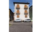 Casa indipendente di 301 m² con più di 5 locali e box auto in vendita a Viggiù