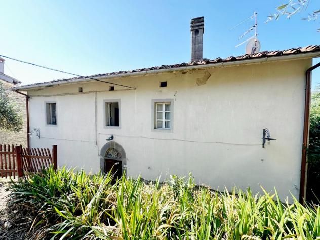 Casa semindipendente in vendita a Boveglio - Villa Basilica 187 mq Rif: 1427912