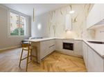 Valori Chic