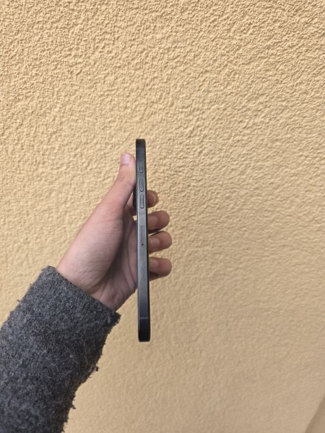 iPhone 16 Pro Max – 1TB – Quasi Nuovo - Foto 4