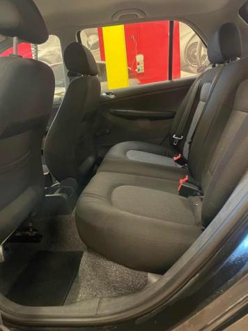 SKODA Fabia 1.2 12V 70CV 5p. Style rif. 24162243 - Foto 6
