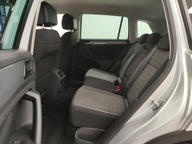 Volkswagen Tiguan 2.0 TDI 150 CV SCR DSG Adaptive Cruise Navi BLIS - Foto 6